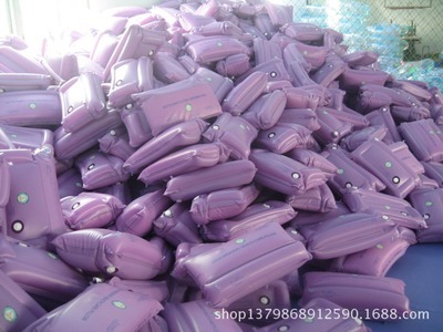 【布套枕頭 水上產品 充氣產品 充氣玩具 電壓產品】價格,廠家,圖片,充氣玩具,東莞市大朗山水塑膠制品廠-